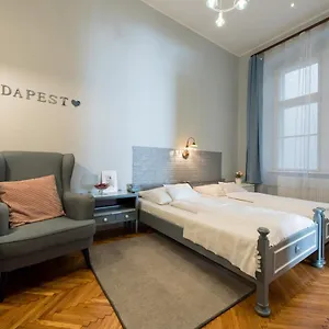  Apartment Cityheart Hungary
